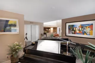 Photo #6: 6127668 Listing