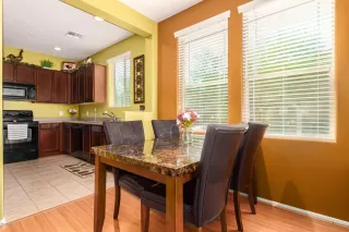 Photo #6: 6127699 Listing