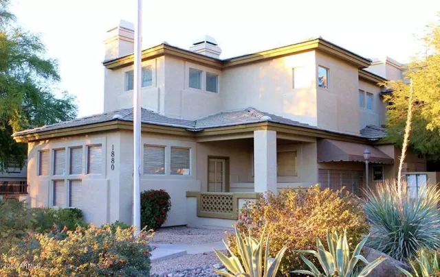 MLS: 6128010 Condo For Sale