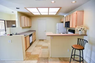 Photo #3: 6128027 Listing