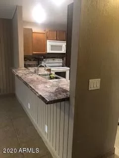 Photo #5: 6128061 Listing 