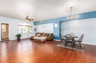 Photo #3: 6128182 Listing