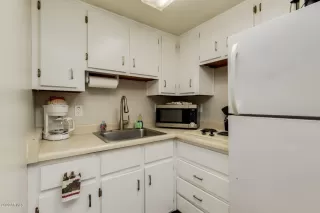 Photo #5: 6128191 Listing