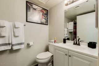 Photo #6: 6128191 Listing