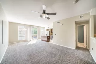 Photo #5: 6128265 Listing 