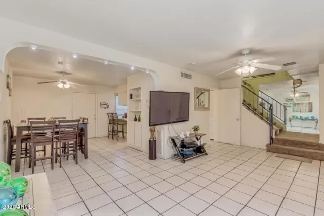 MLS: 6128301 Condo For Sale