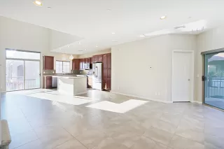 Photo #2: 6128322 Listing