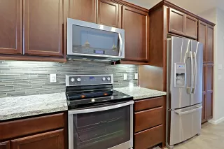 Photo #6: 6128322 Listing