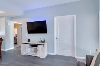 Photo #4: 6128348 Listing