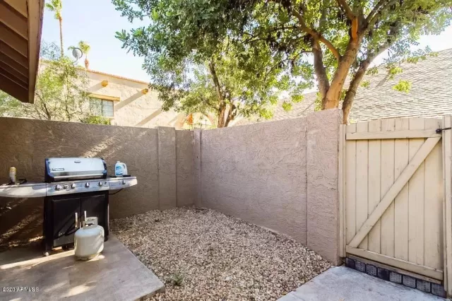 MLS: 6128367 Condo For Sale