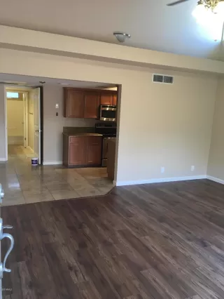 Photo #5: 6128367 Listing 