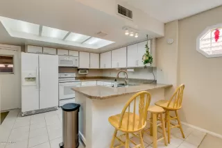 Photo #2: 6128411 Listing 