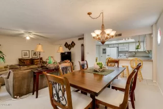 Photo #6: 6128411 Listing 