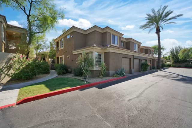 MLS: 6128471 Condo For Sale