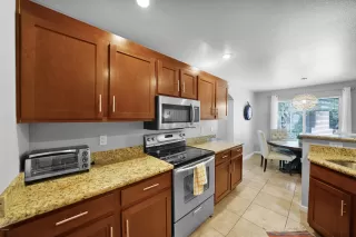 Photo #6: 6128471 Listing