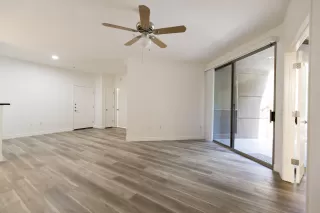 Photo #5: 6128569 Listing 