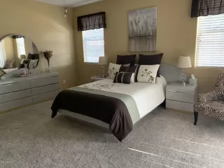 Photo #6: 6128585 Listing