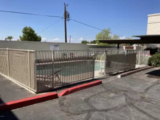 Photo #4: 6128773 Listing