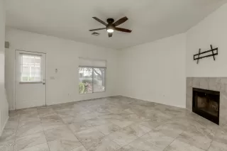 Photo #5: 6128824 Listing