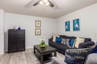 Photo #3: 6129145 Listing 