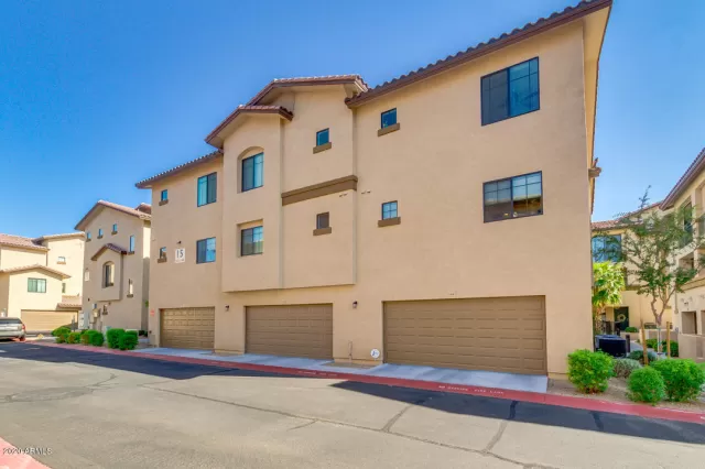 MLS: 6129296 Condo For Sale