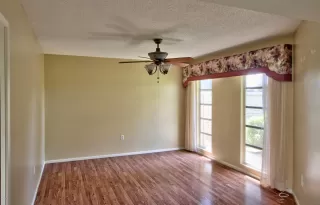 Photo #4: 6129446 Listing