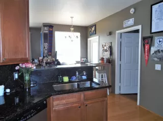 Photo #4: 6129460 Listing