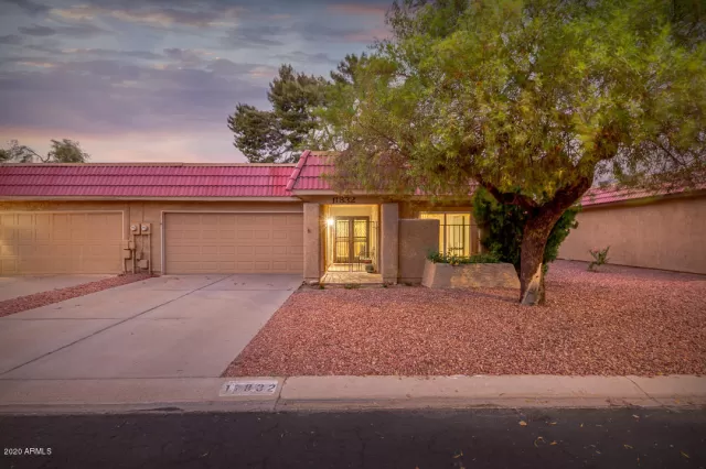 MLS: 6129594 Condo For Sale