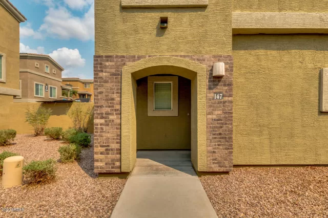 MLS: 6129597 Condo For Sale