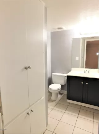 Photo #4: 6129745 Listing