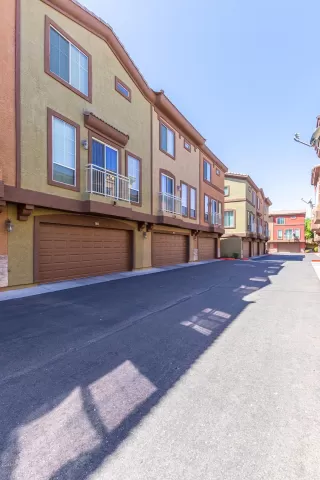 Photo #1: 6129771 Listing 