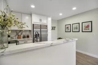 Photo #3: 6129956 Listing 