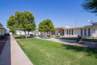 Photo #3: 6129998 Listing 