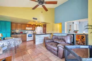 Photo #3: 6130077 Listing