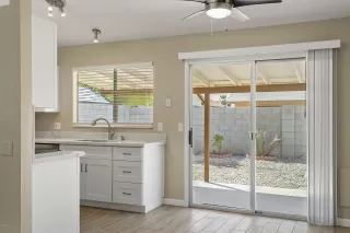 Photo #2: 6130210 Listing