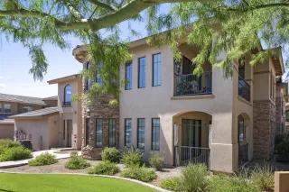 Photo #2: 6130217 Listing 