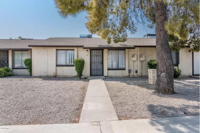 MLS: 6130225 Condo For Sale