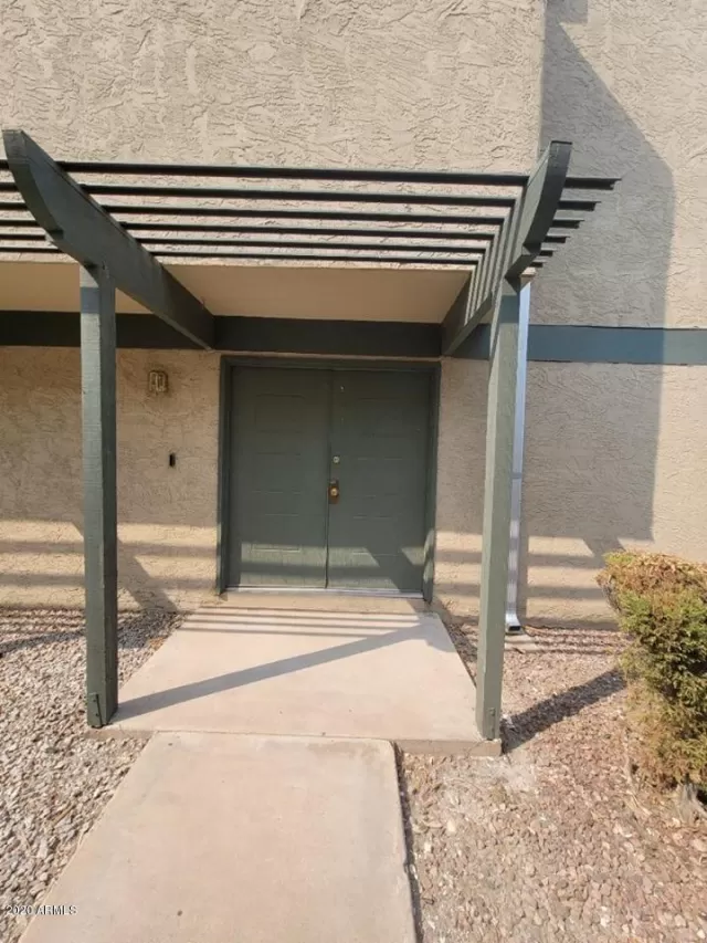 MLS: 6130246 Condo For Sale