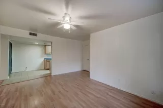 Photo #3: 6130256 Listing 