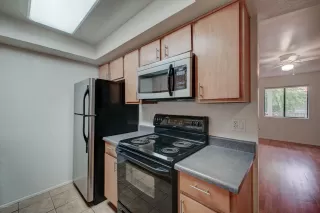 Photo #5: 6130256 Listing 