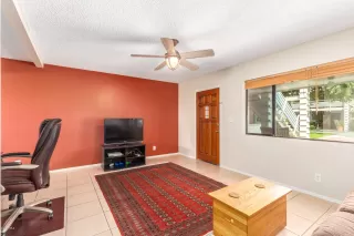 Photo #3: 6130266 Listing