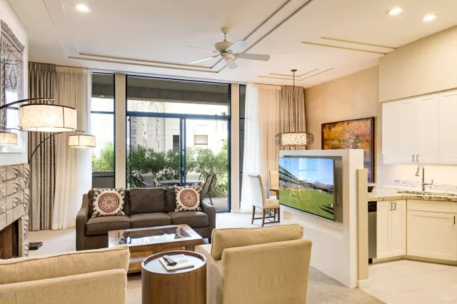 MLS: 6130301 Condo For Sale