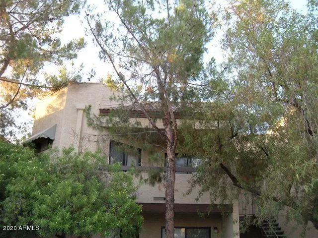 MLS: 6130573 Condo For Sale