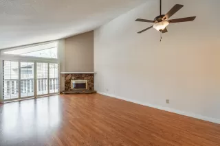 Photo #2: 6130616 Listing 