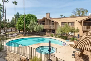 Photo #4: 6130616 Listing 