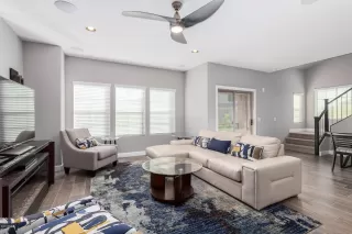 Photo #5: 6130799 Listing