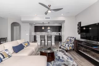 Photo #6: 6130799 Listing