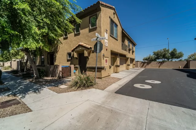 MLS: 6130810 Condo For Sale