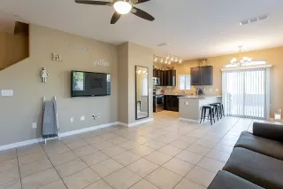 Photo #4: 6130845 Listing 