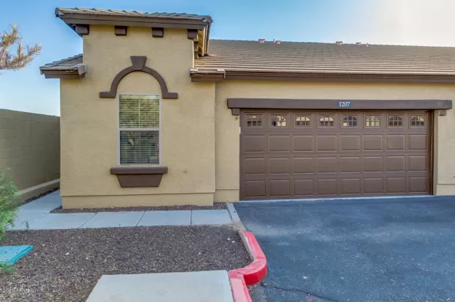 MLS: 6130896 Condo For Sale